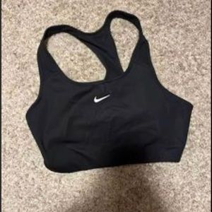 Women’s sports bra